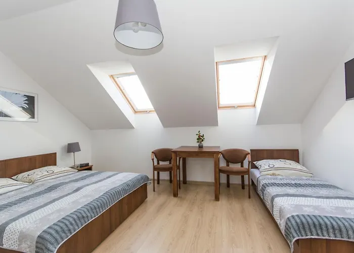 Rodos I بيت ضيافة 3*